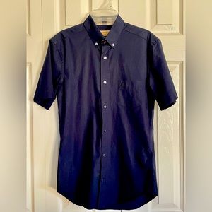 Short sleeve shirt